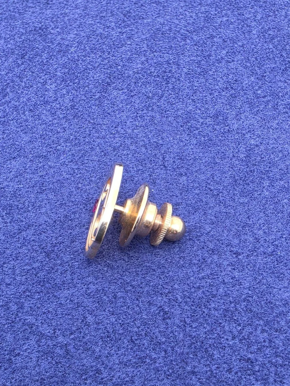 Vintage Hershon 10k Yellow Gold Ruby Accent Monogram Tie Tack Lapel Pin